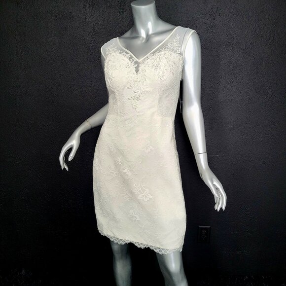 NWT~$1195~BONNY BRIDAL~8/10~TWO PIECE IVORY LACE WEDDING DRESS TRAIN SKIRT - Picture 2 of 16